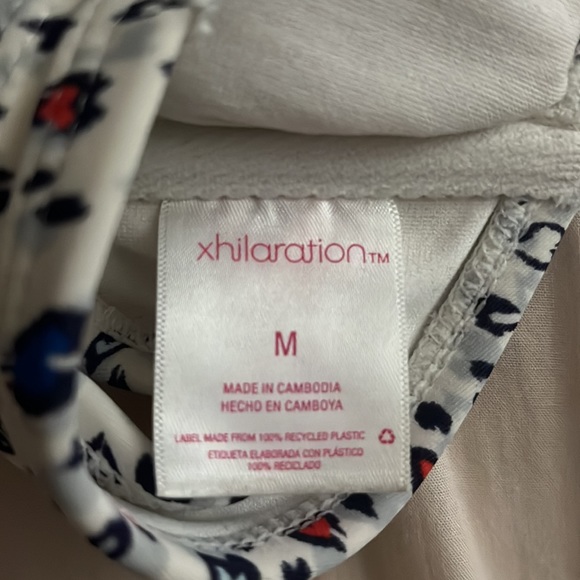 Target cheetah print bikini top (size M) - Picture 3 of 3